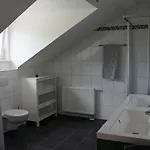 Lindelburg شوارزينبورك